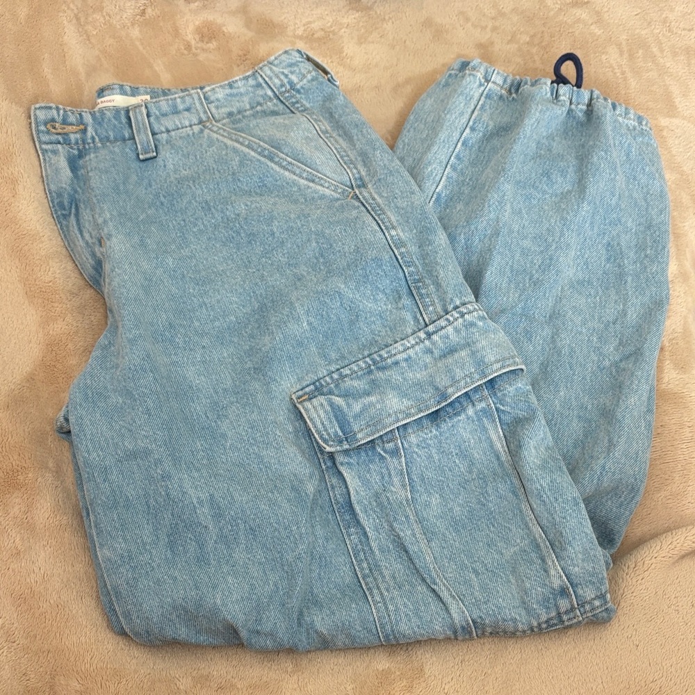 Levi's Light Blue Women's Cargo Jeans